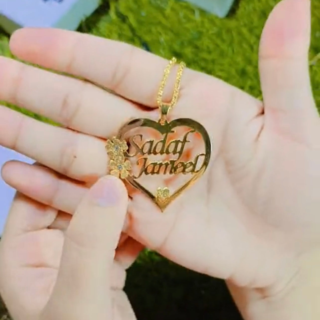 Customize Flower Heart Necklace